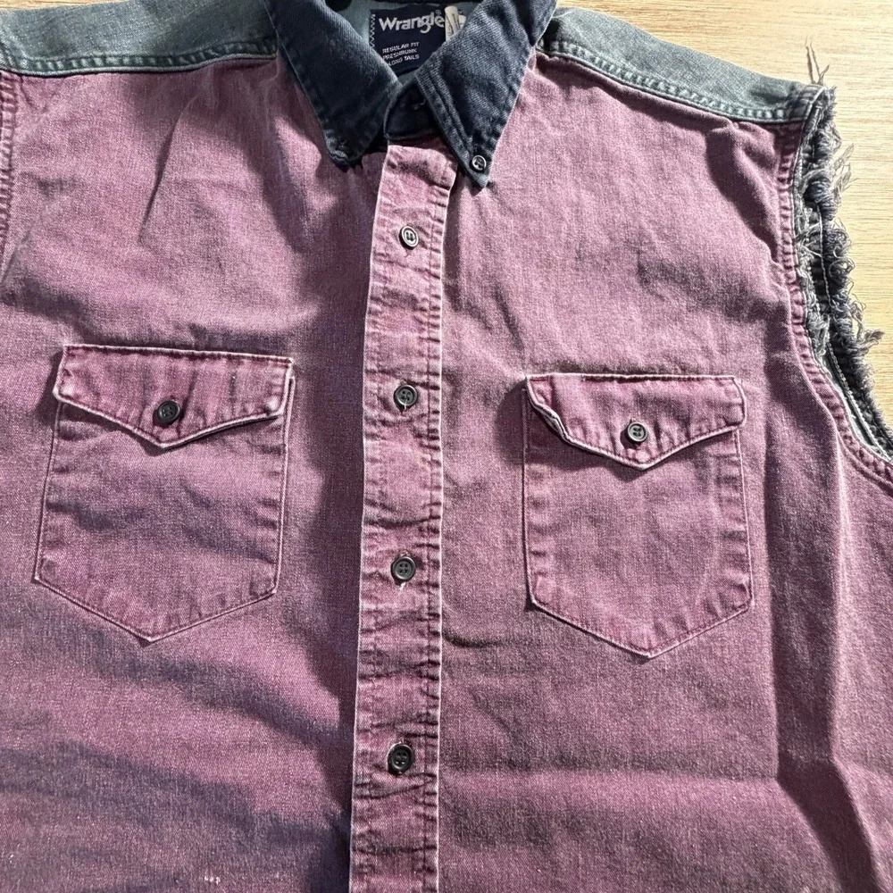 VTG Wrangler sleeveless brush popper Purple/green color block